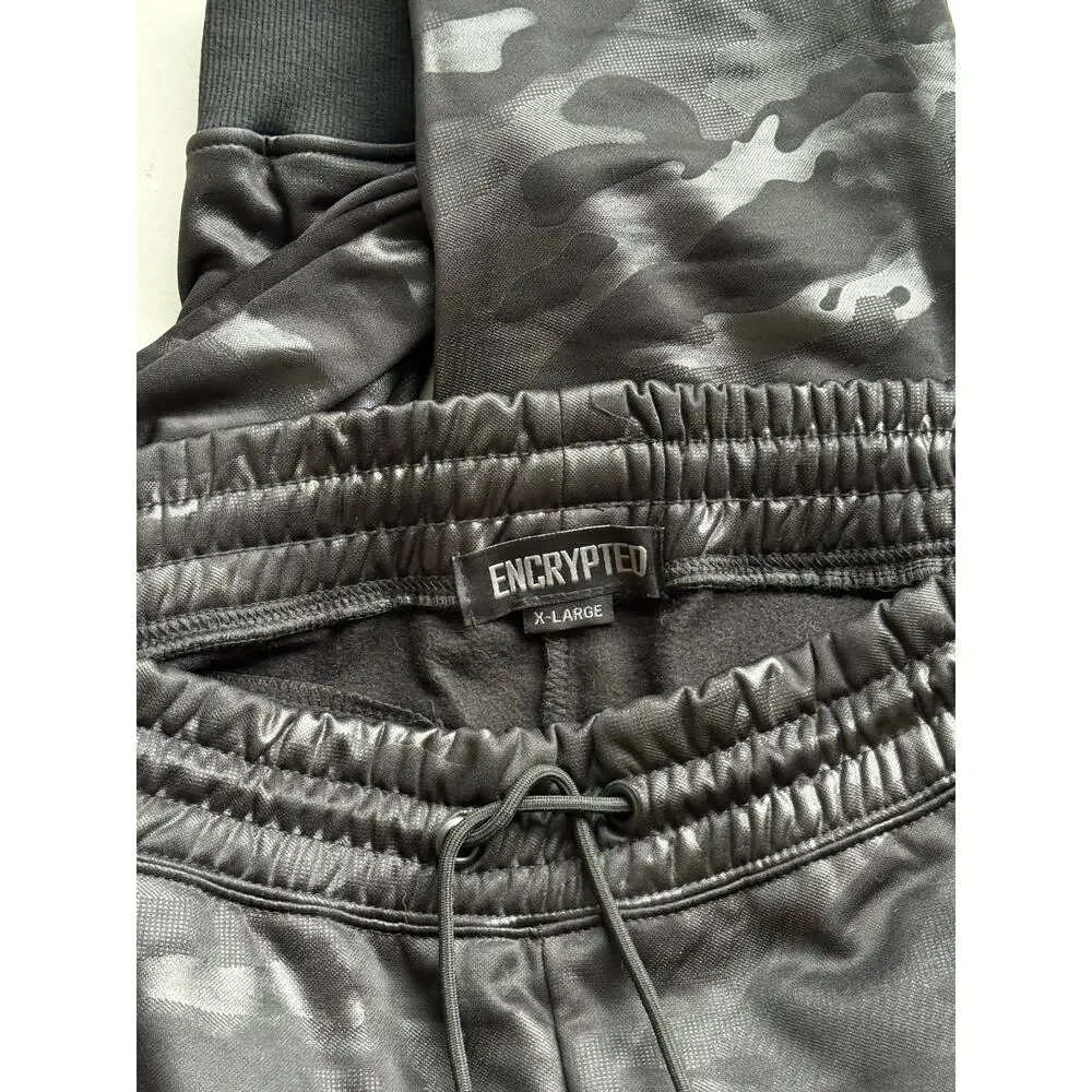 Encrypted Men’s XL Black Camo Cargo Jogger Pants